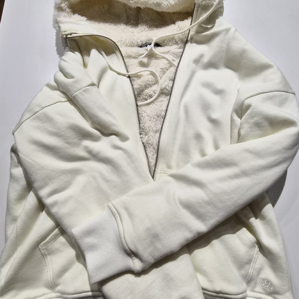 Women's White Zip-Up Jacket